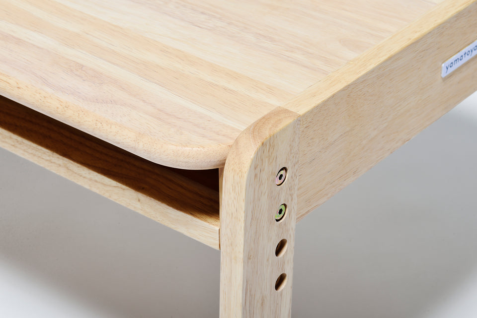 Three height settings on the Yamatoya Norsta3 Kids Table, showing how it adjusts in step with the Norsta3 Kids Chair.